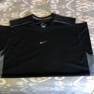 Men’s Nike Cutoff Size XXL. NWOT